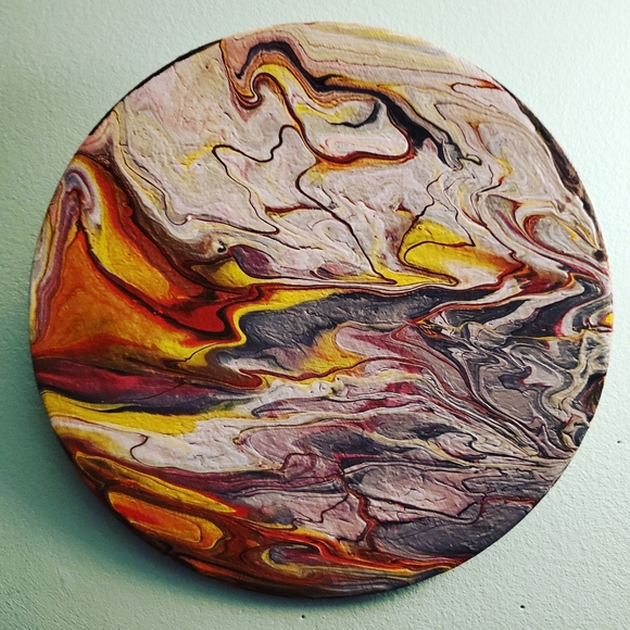 Meet your Posher, Tanya (aka) Tanz - Picture 8 of 8